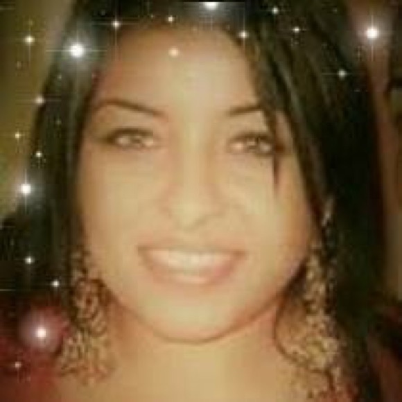 Meet your Posher, Huma - Picture 3 of 4